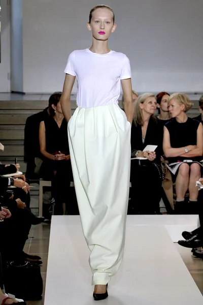 Look 1